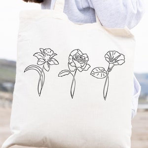 Personalized Birth Month Flower Tote Bag Gift, Custom Floral Bag, Custom Tote Shopper Aesthetic Bag, Flower Gift for Her Custom Gift for Mom
