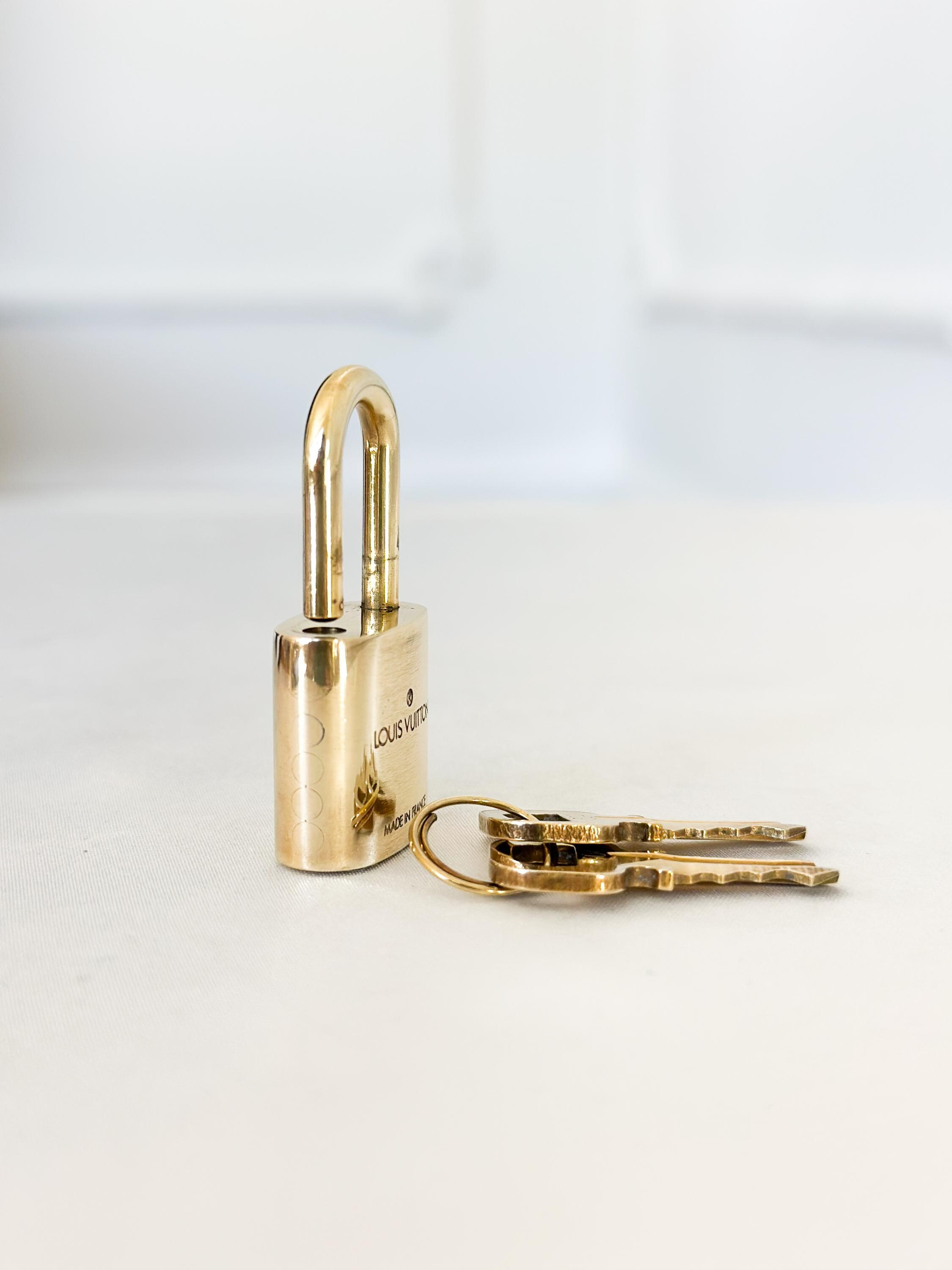 Louis Vuitton Padlock 304 - 2 Keys Set - Etsy