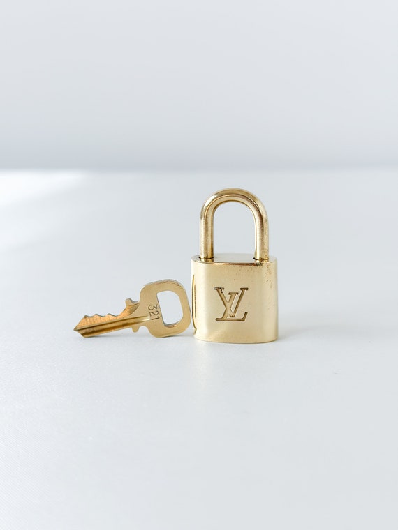 Louis Vuitton Padlock Set 321 - image 1