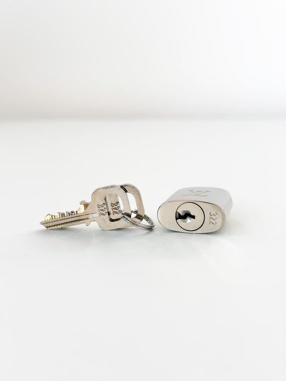Louis Vuitton Silver Padlock 322 - 2 Keys - Etsy