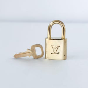 Louis Vuitton Padlock 334