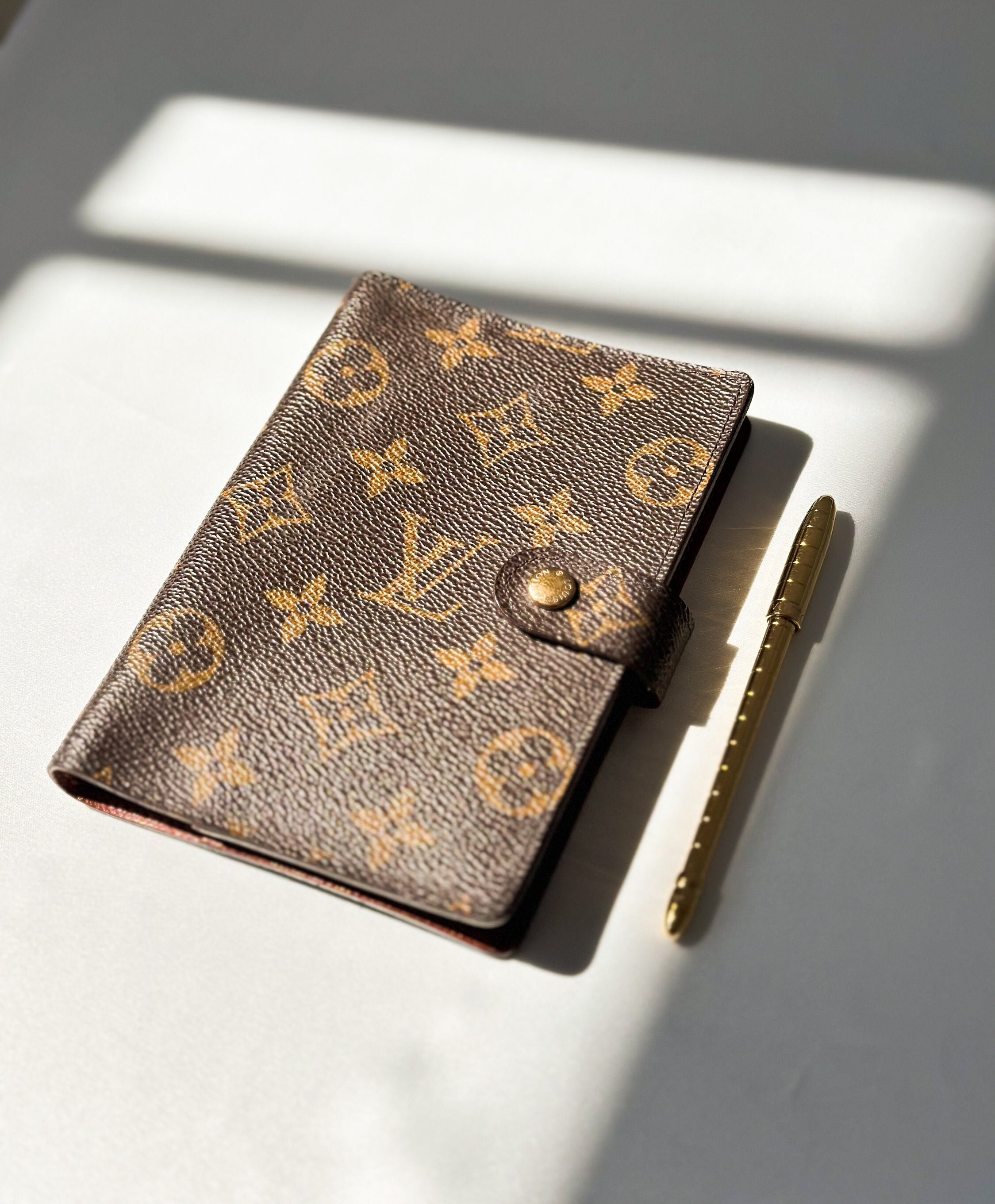 Louis Vuitton Vintage Monogram Agenda With Pen 