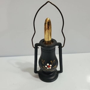 Vintage Working Weston Miniature Lantern Cigarette Lighter, Made In USA 4729/23