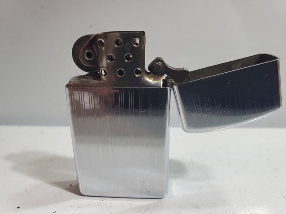 VINTAGE Zippo 1967 Flat Bottom Lighter 5054/33 - Etsy