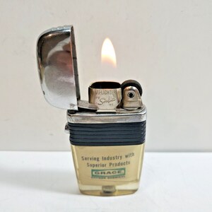 Vintage Working Scripto VU Lighter "Grace" Logo ADVERTISING, Black 6006/29