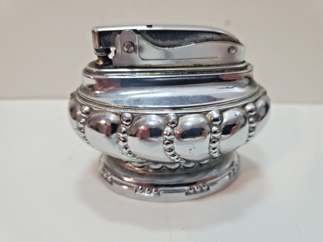Vintage Working Doune Ornate Silver Tone COFFEE TABLE LIGHTER Japan