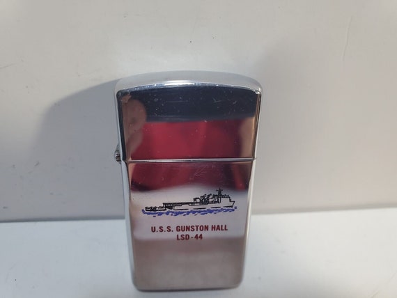 Vintage Working Zippo Lighter USS Gunston Hall LSD-44 6781