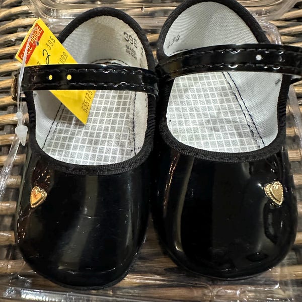 Girl Doll Black Faux Leather Mary Jane Dress Shoes Size 2