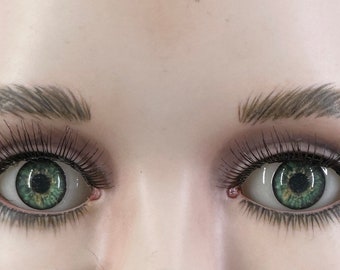 Eyeco Platinum Ultra Softglass Doll Eyes en un tono marrón verde, Emerald Gold