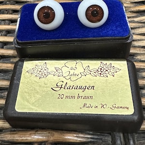Vintage Full Round German hollow blown Glass Glasaugen Doll Eyes in Brown / Braun size 20 mm. Made in West Germany