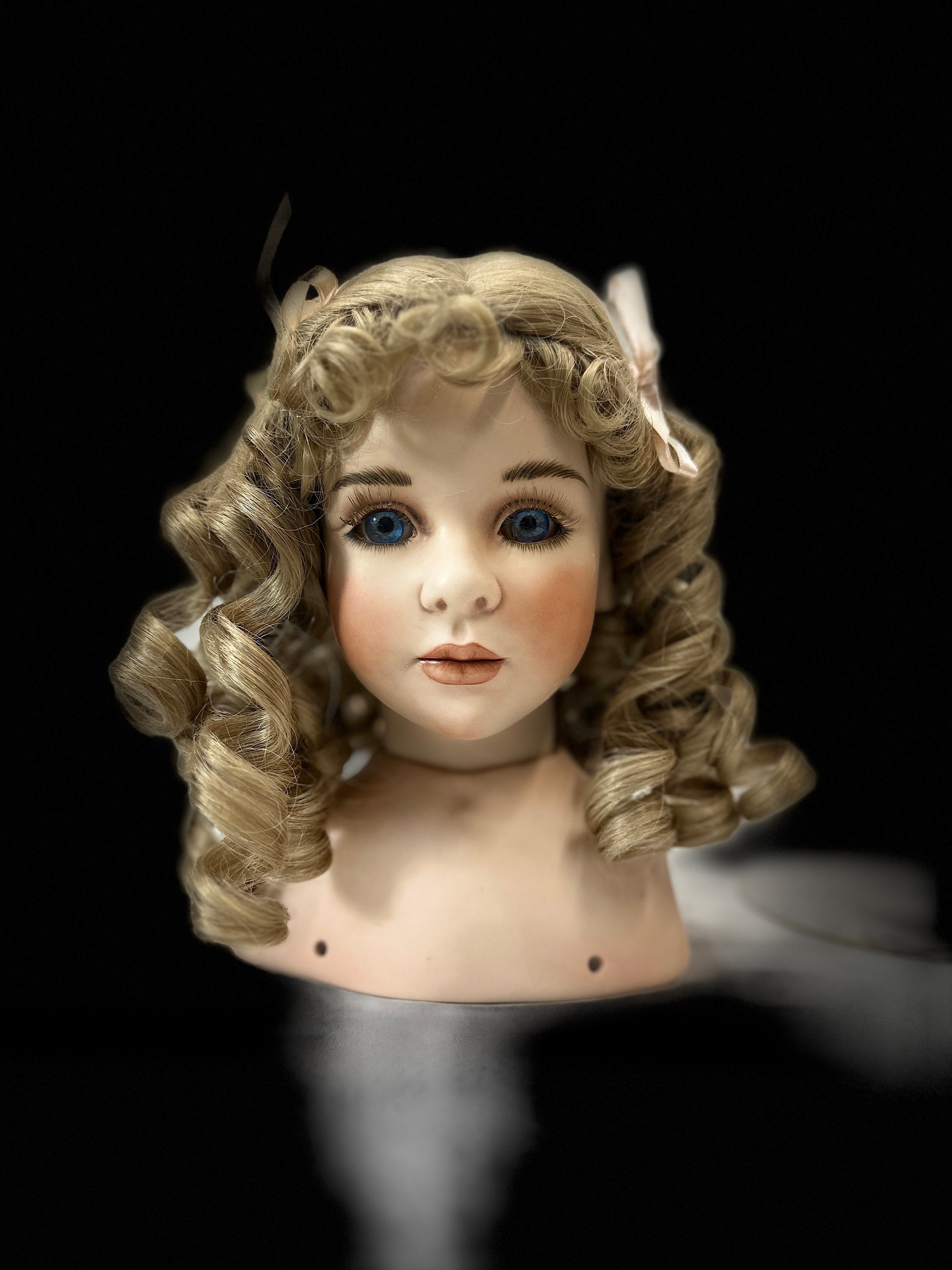 Bisque doll (Porcelain doll Stock Photo - Alamy