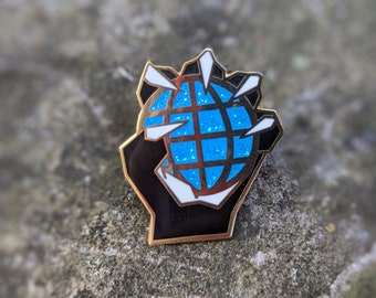 Sparkly HC Lapel Pin
