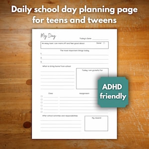 Pode incluir: Uma página de planejamento diário para a escola para adolescentes e pré-adolescentes. A página inclui seções para uma tarefa fácil, coisas importantes, o que levar para casa da escola, aulas, tarefas, atividades após a escola e uma recompensa. A página também inclui uma seção para gratidão e uma caixa de seleção para "feito hoje". A página é etiquetada como "ADHD friendly".
