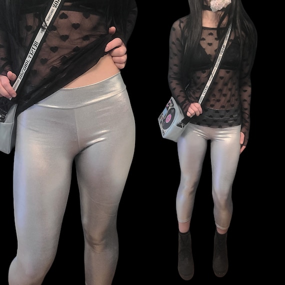 NWT Silver metallic foil cropped leggings capri pa