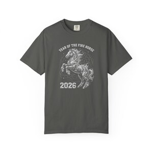 Feuer Pferd 2026 Sternzeichen Shirt, Jahr des Feuer Pferd T-Shirt, chinesische Astrologie Pferd Tshirt, Comfort Farben Linie Kunst Shirt, chinesisches Neujahr T-Shirt Bild 14