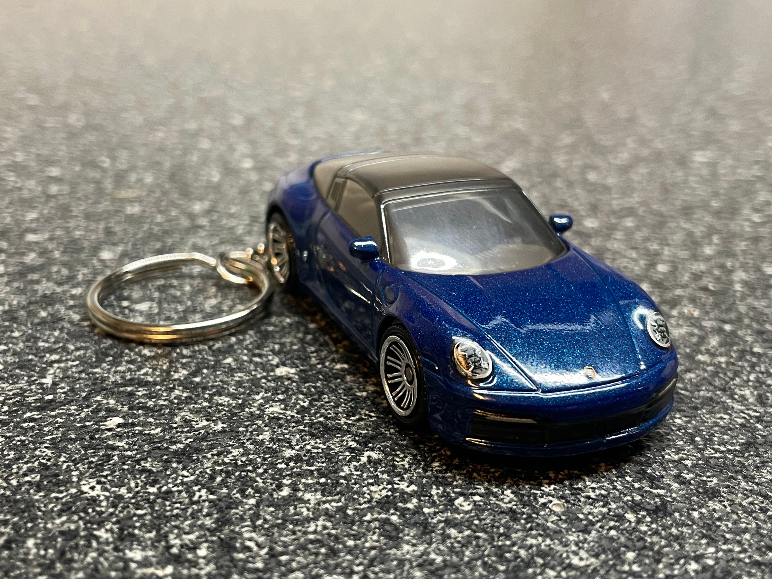【極美品】 PORSCHE  911 GTS KEYRING  キーリング Fits Porsche 911 Targa 4 992 Keychain Hot Wheels Matchbox - Etsy
