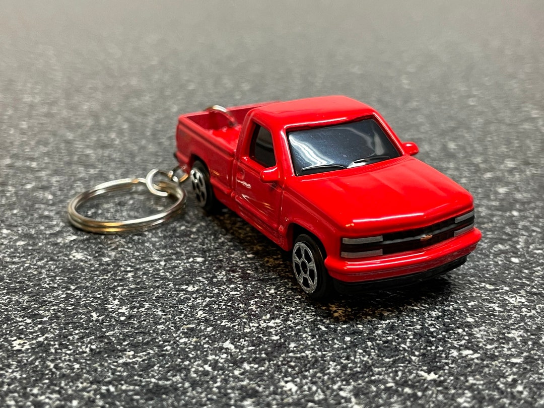 Chevy Silverado 454 SS Truck Keychain Red Hot Wheels Matchbox 1993
