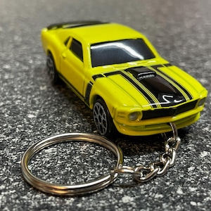 1970 Mustang Boss 302 Neon Yellow Keychain Diecast Car Muscle Car