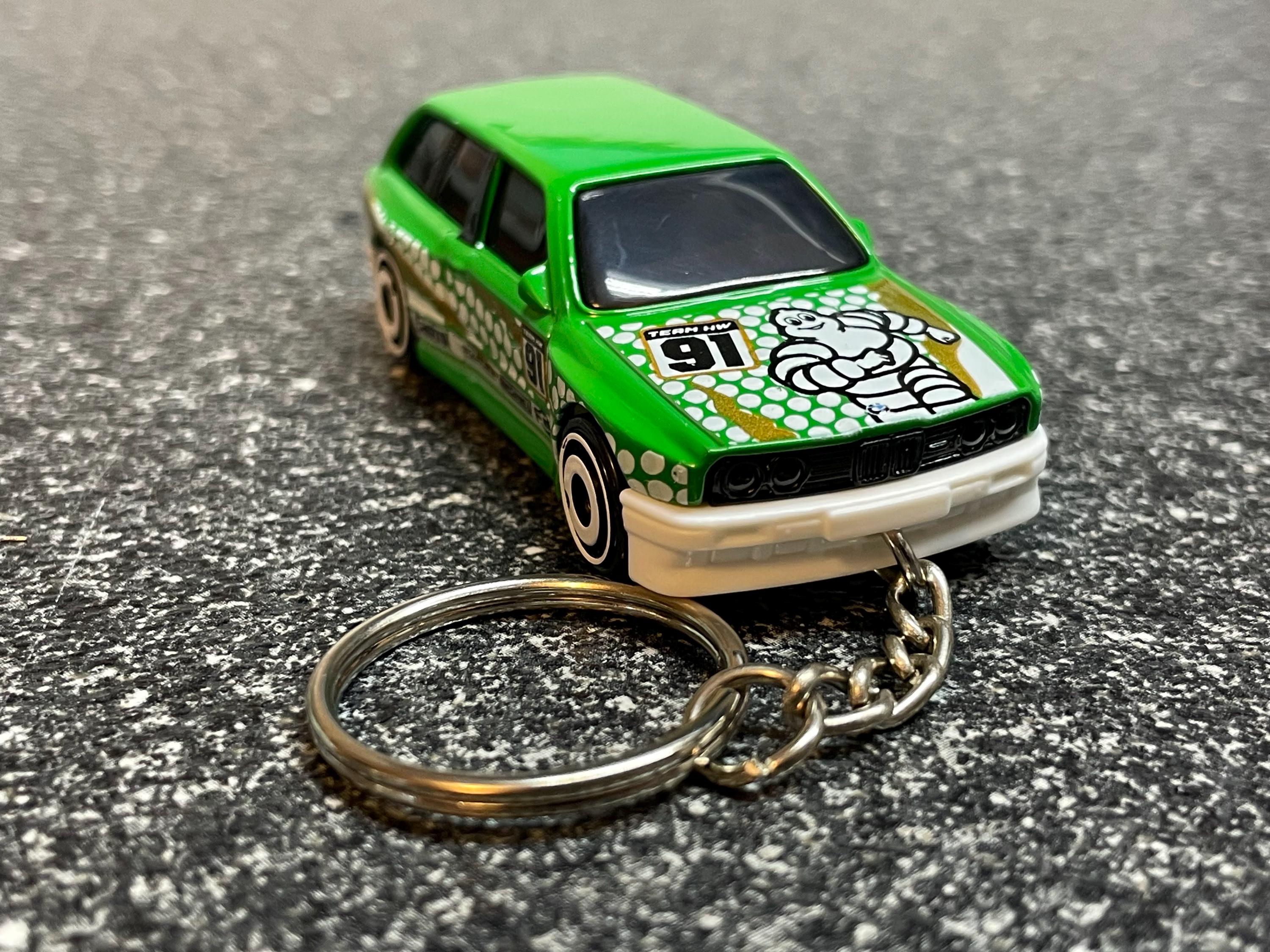 BMW M3 Wagon Touring Keychain Green Hot Wheels Matchbox E30