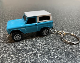 1966 Bronco 4x4 Keychain Diecast Car