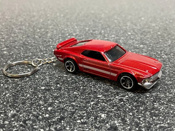 Boss 302 deals keychain