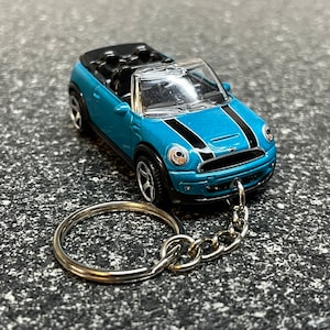Mini Cooper S Convertible keychain Hot Wheels Matchbox 2010