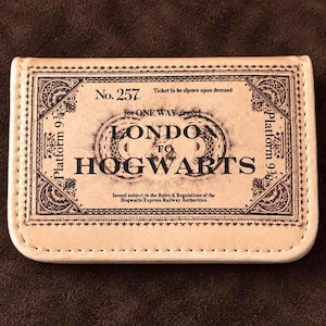 Platform 9 3 4 Case - Etsy