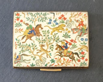 Stratton Vintage Pontoon Style Powder Compact