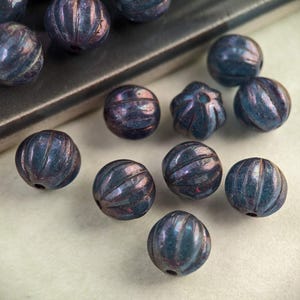 20pcs: Deep Blue Raspberry 8mm Melon Round, Czech Glass Beads, CG-ML-R8-12