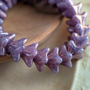 25pcs: Opaque Purple Luster 9x6mm Pointed Bell Flower, Czech Glass Beads, CG-FL-BP9x6-4