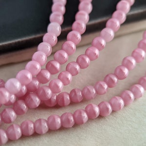 50pcs: Pink Silk Swirl 3mm Round Druk, Small Czech Glass Beads, CG-P-R3-40