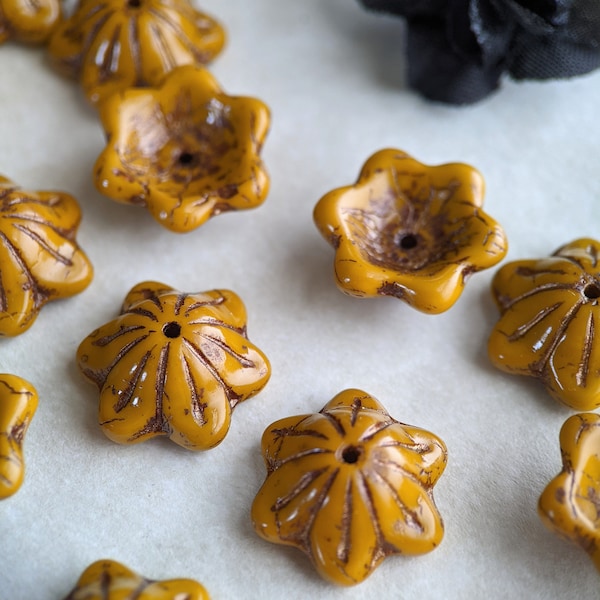 6pcs: Honey Mustard 14x6mm Wide Bellflower, Czech Glass Flower Beads in Brown-Washed Yellow, CG-FL-WB14x6-11
