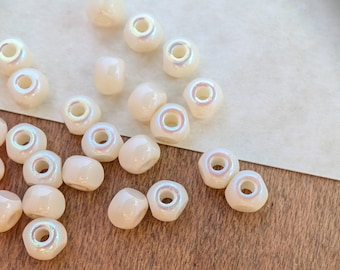 25pcs: Ivory Luster AB 5mm Trica, Firepolished Czech Glass Seed Beads, CG-S-TR5-6