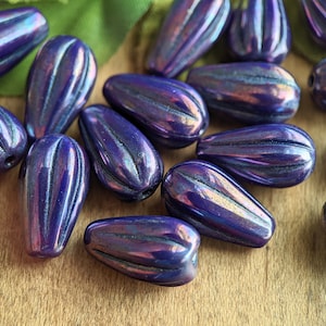 6pcs: Metallic Purple 15x8mm Melon Drop, Pressed Czech Glass Melon Beads, Fluted Drop, Melon Teardrop, CG-ML-D15x8-3