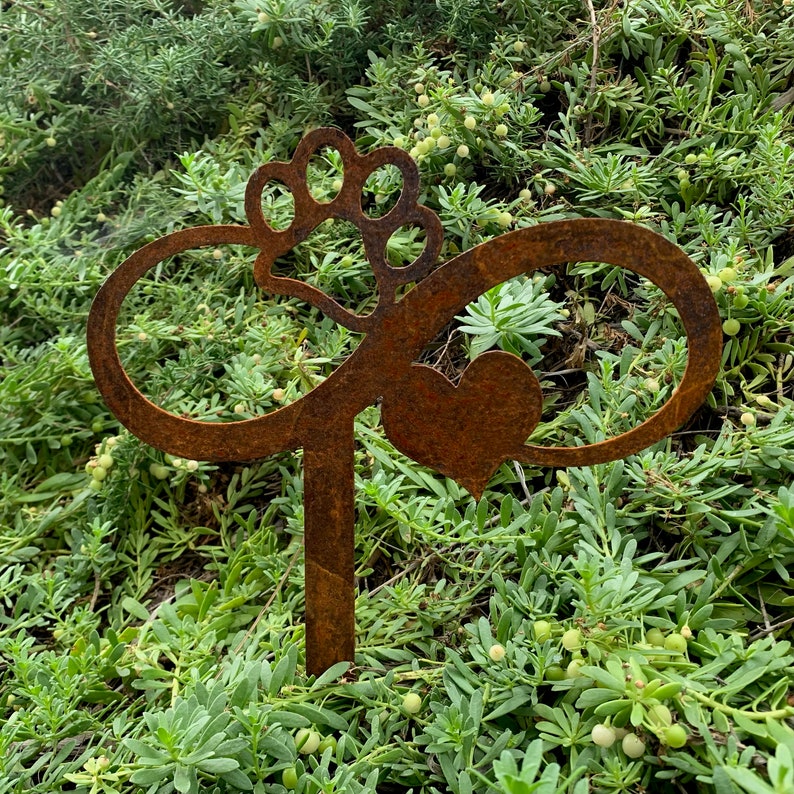 Infinity Dog Garden Stake With Heart and Paw, Metal Garden Sign, Custom