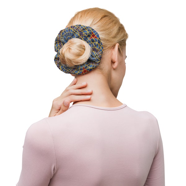 Con Carpet Marriott Marquis Classic Pattern Scrunchie, Fun Stylish Hair Tie Accessory for Convention/Cosplay Enthusiasts, Gift/Present Idea