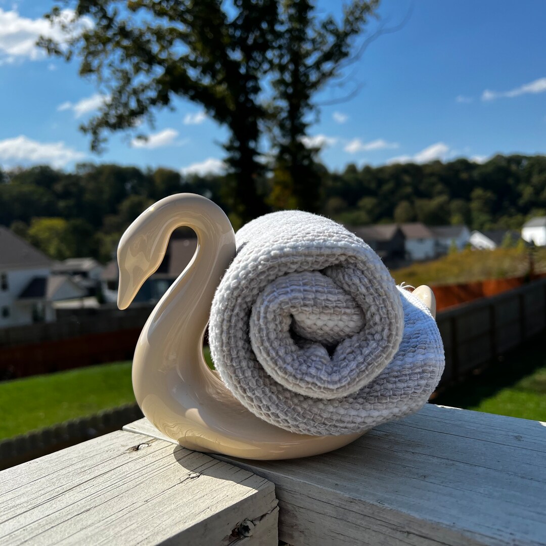 Vintage Ceramic Swan Towel Holder Etsy