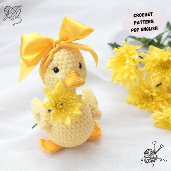 Duck Crochet Pattern, Yellow Duckling Easy Plush Amigurumi Toy Animal (PDF Pattern English)