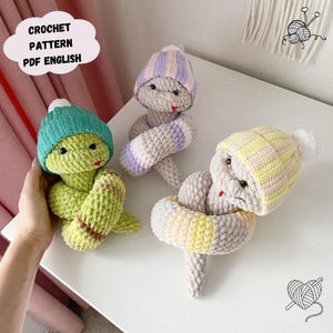 Modello all&#39;uncinetto serpente, modello all&#39;uncinetto serpente in un cappello, modello all&#39;uncinetto serpente amigurumi, modello in inglese