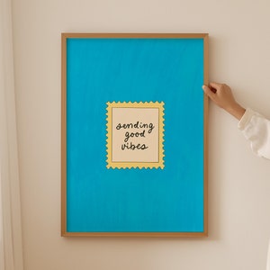 Impresión "Enviando buenas vibras", póster vintage, decoración de pared retro, impresión con cita positiva, póster de los años 70, impresión dibujada a mano, decoración moderna para apartamentos.