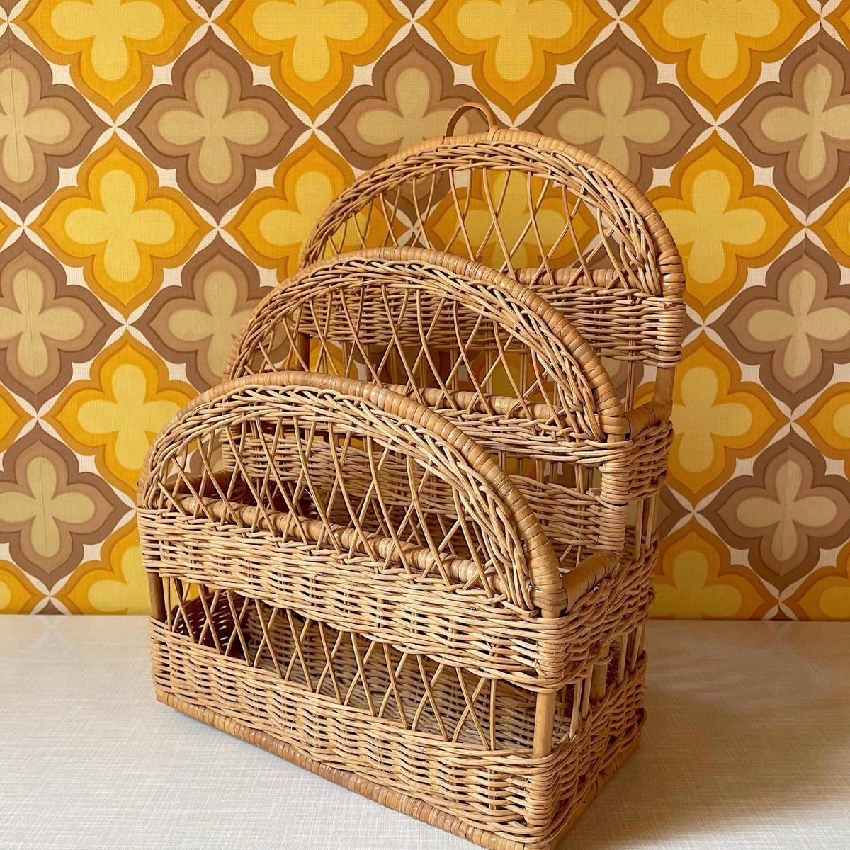 Small Rattan Shelf / Wall Shelf / Magazine Rack | 1960s / 1970s | Mid Century | Vintage - Etsy