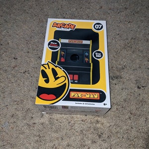 pacman mini arcade game