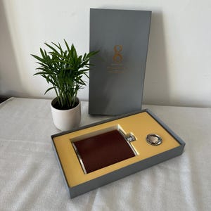 Vintage W A Goold Leather & Stainless Steel Hip Flask Gift Set | 6oz Flask with Funnel and Original Box | Classic Vintage