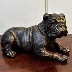 Schwere Metall Bulldogge Figur | Hochdetaillierte | Vintage Hund Ornament | Ausgezeichnetes Ausstellungsstück | 25cm Lang | Hund Liebhaber Geschenk
