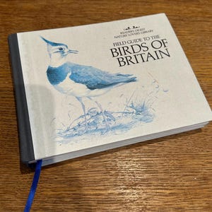 Birds of Britain Book | Reader’s Digest 1994 | Bird Identification Guide | Illustrated & Photographic | Vintage Nature Book 20x15cm