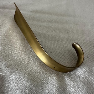 Vintage Brass Shoehorn | 15cm | Classic Gentleman’s Accessory | Solid Brass | Polished Finish | Traditional Style | VGC