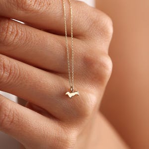 Minimalist Gold Dachshund Necklace For Women, Dainty Gold Dachshund Memorial Necklace, Gold Animal Necklace, Gold Dog Pendant,Gifts For Mom