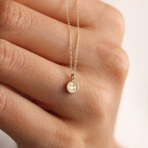 14K Solid Gold Smiley Face Necklace, Minimalist Oval Necklace, Dainty Smiley Face Necklace, Happy Face Gold Necklace, Mother&#39;s Day Gift
