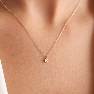 14K Solid Gold Minimalist Compass Necklace, Dainty Round Necklace, Tiny Gold Necklace, Everyday Jewelry, Gift For Her, Valentines Day Gift image 2