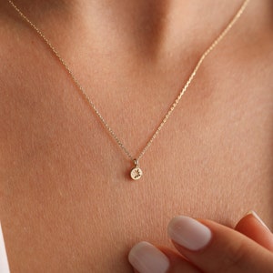 14K Solid Gold Minimalist Compass Necklace, Dainty Round Necklace, Tiny Gold Necklace, Everyday Jewelry, Gift For Her, Valentines Day Gift image 3